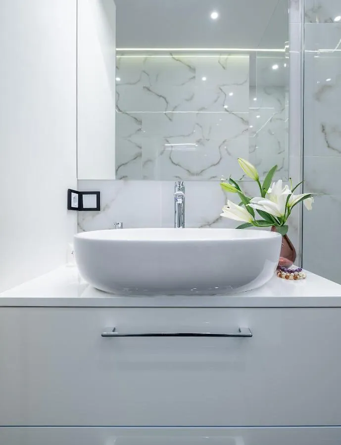 ורשה P&O Apartments Metro Politechnika 0*,  פולין